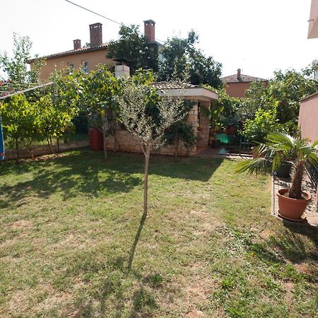 Apartments Maric With Parking Umago Esterno foto