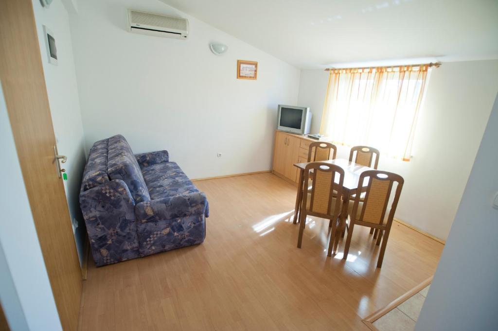 Apartments Maric With Parking Umago Camera foto